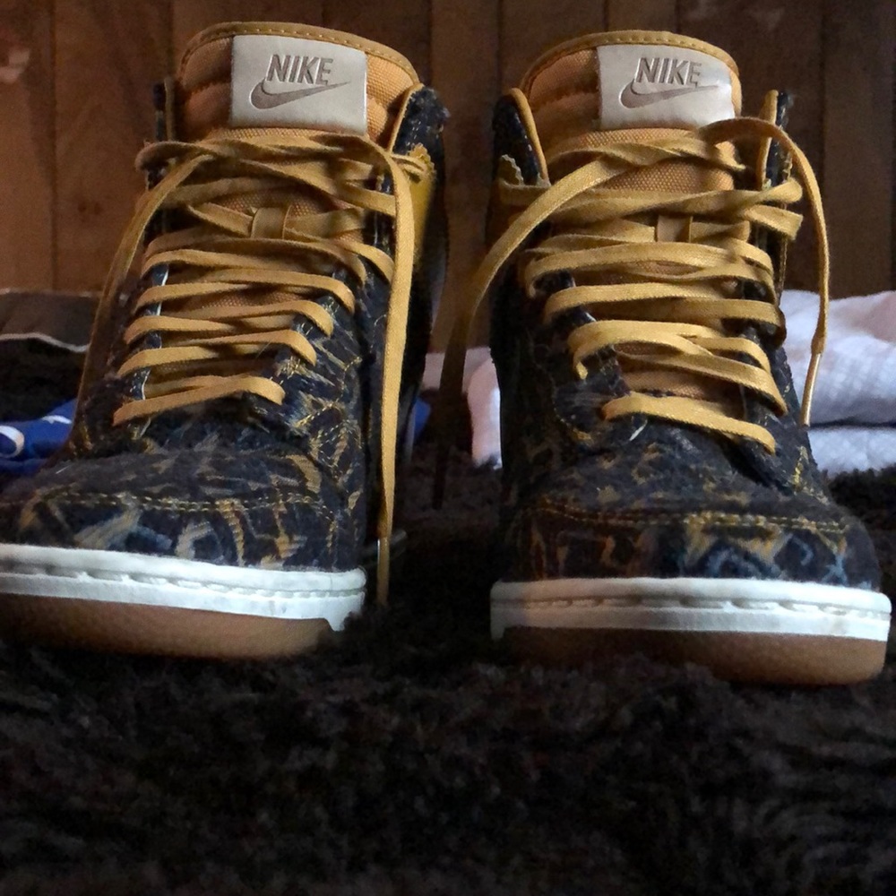 Nike Dunks Sky High